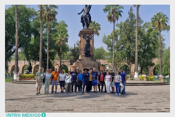 Morelos monument and the Morelia aqueduct